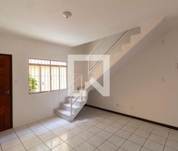 Casa de condomínio para alugar com 90m², 2 quartos e 1 vaga - Photo 1