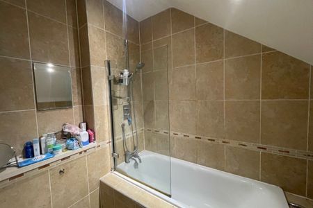 Woodside Grove, LONDON - Photo 3