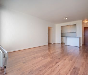 WAREGEM - Vernieuwd app. met 1 SLPK en PRACHTIG ZICHT op Hippodroom... - Photo 6