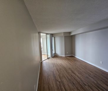For Lease - 26 Hanover Road Unit# 1108, Brampton, Ontario - Photo 3