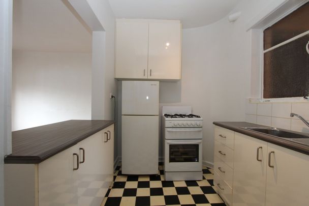 FANTASTIC BAYSIDE PAD - Photo 1