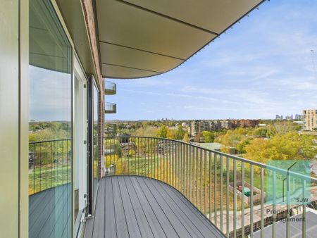 3 bedroom flat to rent - Photo 3