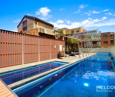 TWO BEDROOMS IN THE HEART OF FITZORY - UNFURNISHED - Photo 2