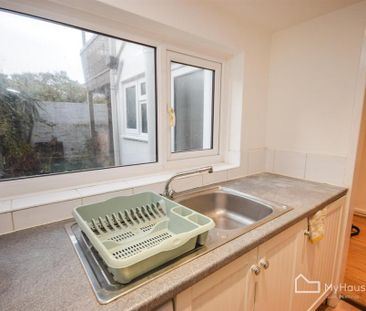 Studio to rent - Photo 6