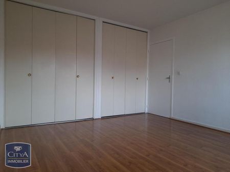 Location Appartement 4 pièces 85m² GRENOBLE 38000 - Photo 2