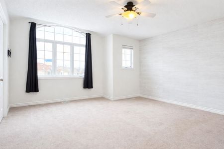 For Lease - 143 Brenneman Drive, Wilmot, Ontario - Photo 5