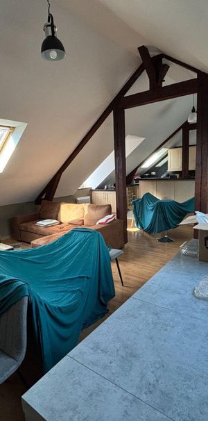 Appartement à Louer à Eu (76260) Appartement comprenant : Entrée, Salon séjour avec coin cu... - Photo 1