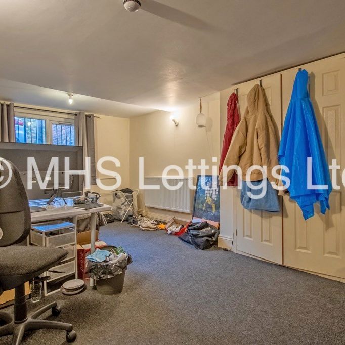 Room C, 15 Regent Park Terrace, Leeds, LS6 2AX - Photo 1