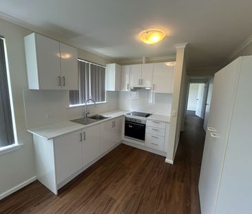 Fully Renovated 3-Bedroom Home - South Bathurst - Photo 6