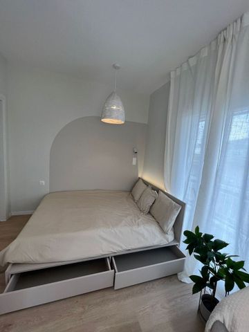 Studio/Γκαρσονιέρα για ενοικίαση Κέντρο (Νεάπολη) - Photo 4