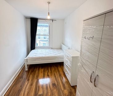 Room in a Shared Flat, Flaxman Rd, SE5 - Photo 3