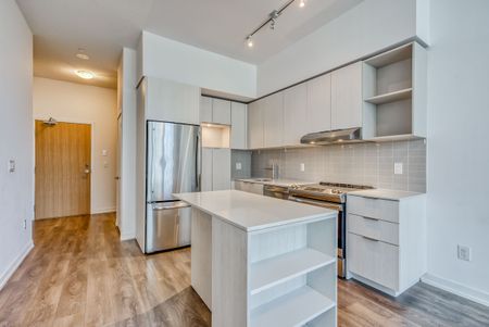 For Lease - 2520 Eglinton Avenue Unit# 321, Mississauga, Ontario - Photo 3