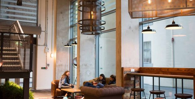 Twin Ensuite - Photo 1