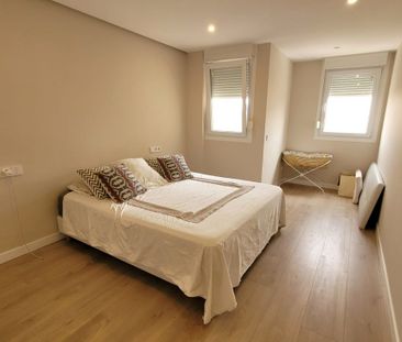 10 Avinguda dAlexandre Rosselló, Palma de Mallorca, Balearic Island... - Photo 1