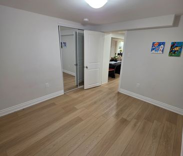 For Lease - 2 Hardisty Drive, Toronto, Ontario - Photo 2