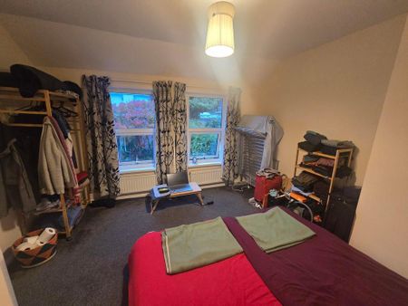 2 bedroom maisonette to rent - Photo 2