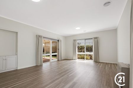 Stylish & Central - Photo 5