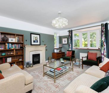 4 bedroom detached house to rent - Photo 2