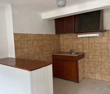 CUERS - Centre -ville- Appartement T2 de 43 m² - Photo 6