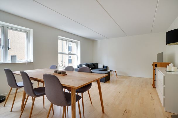 Ågades Passage 16 1. th., 9000 Aalborg - Photo 1