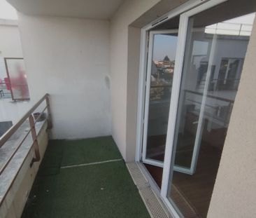 Location Appartement 3 pièces 61m² - Photo 3