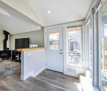 For Lease - 72 Farley Circle Unit# 2, Georgina, Ontario - Photo 1