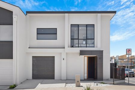 4-bedroom shared house / townhouse, Pita Road - Photo 3