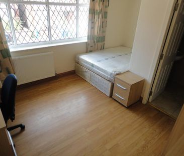 7 bedroom semi-detached house to rent - Photo 4