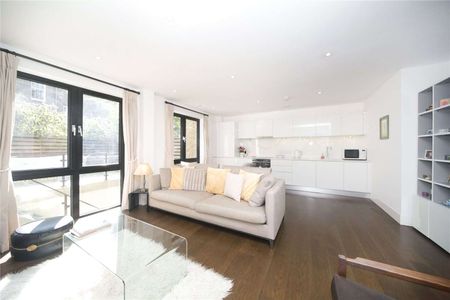 A beautifully presented one bedroom apartment set on the ground floor of this secure modern development in an excellent Islington location. - Photo 3