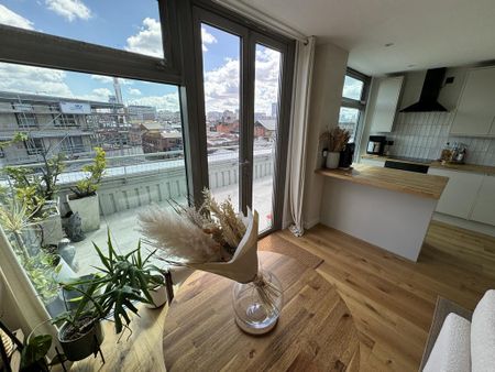 2 bedroom apartment to rent - Photo 2