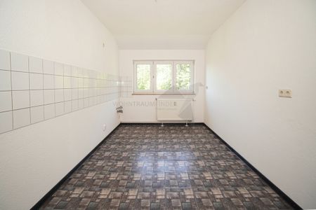 Kompakte 4-Zimmer-DG-Wohnung in C-Ebersdorf direkt im Grünen - Foto 2