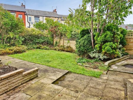 2 bedroom semi-detached house to rent - Photo 3