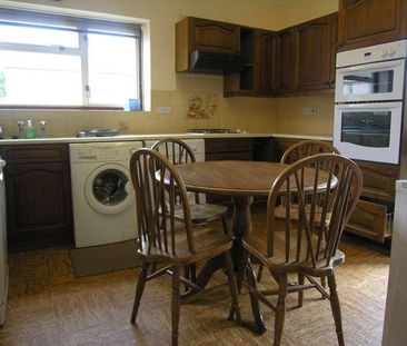 Bedroom Detached House In Winton, BH9 - Photo 6