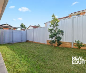 3/165 Epsom Road, Chipping Norton NSW 2170 - Townhouse For Rent | D... - Photo 5
