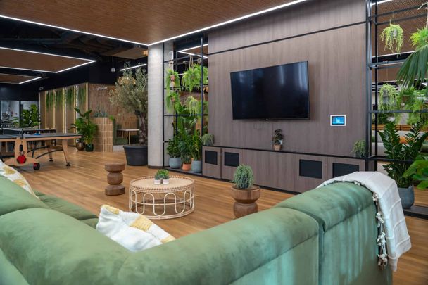 2 Bed Apartment - Photo 1