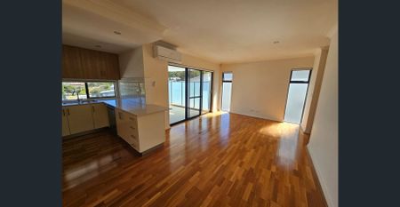 Executive Apartment - Photo 2