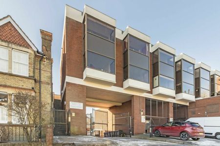 Redbourne Avenue, N3, London - Photo 5