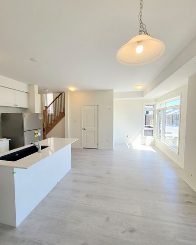 For Lease - 20 Esquire Way, Whitby, Ontario - Photo 3