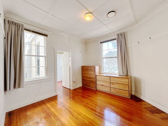 Charming Apartment Gem on Newton Road, Mount Eden! - Photo 1