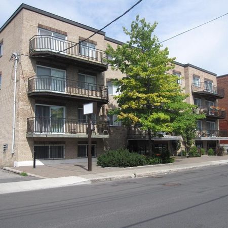 3 1/2, Style Condo, Clé-en-main, 5 électros, Stationnement inclus - Photo 3
