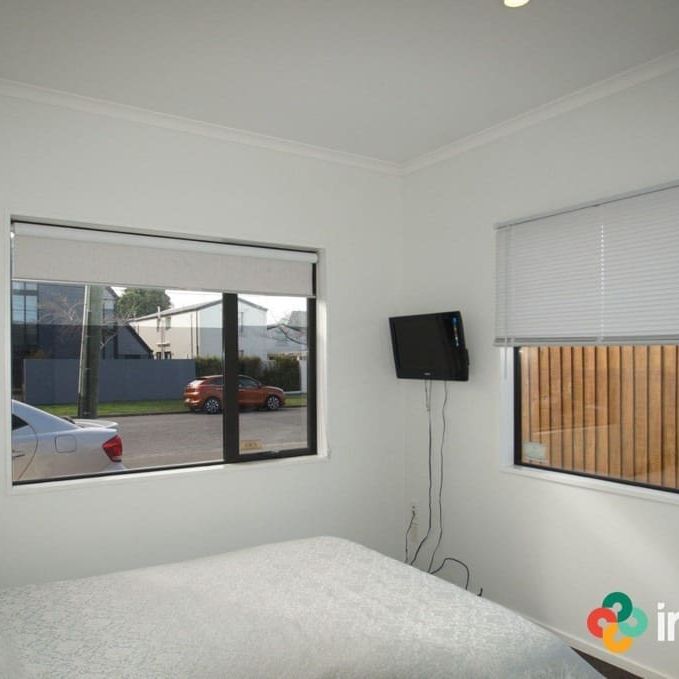 Furnished Room Available – Power & Internet Included! - Photo 1