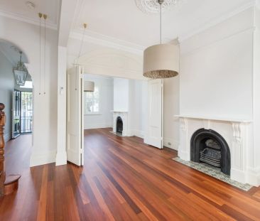 Refreshed Family Home - Photo 2