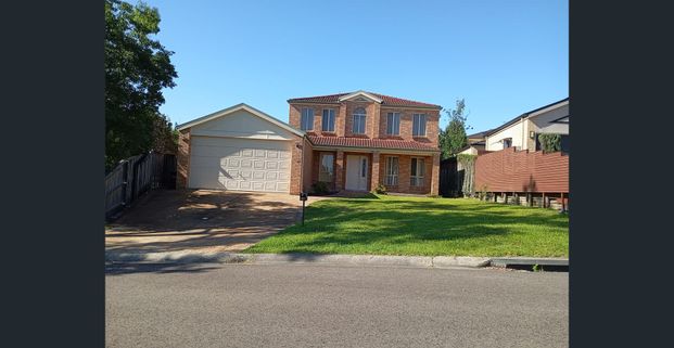 Double storey home in cul de sac - Photo 1