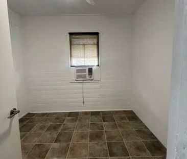 85 George St, Bundaberg Central QLD 4670 - House For Rent | Domain - Photo 3