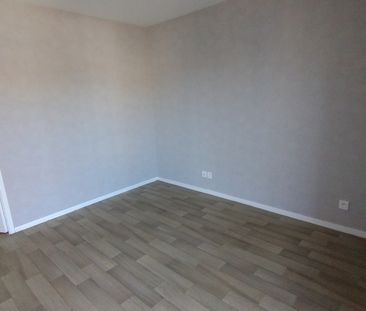 Location Appartement 2 pièces 45m² - Photo 5