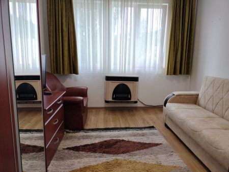 Camera de camin cu baie proprie - Zona Noua - Fotografie 2