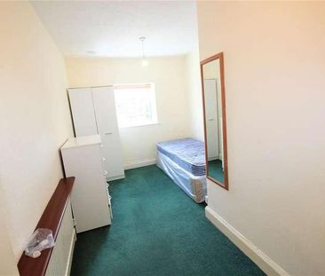 Heath Court, Park Road, Uxbridge, UB8 - Photo 1