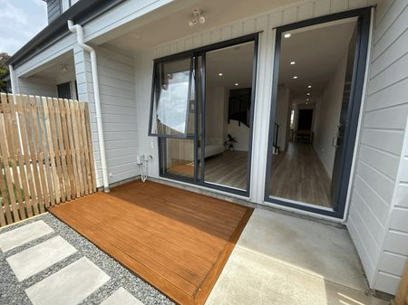 9 Serpent Road, Flat Bush, Auckland - Photo 5