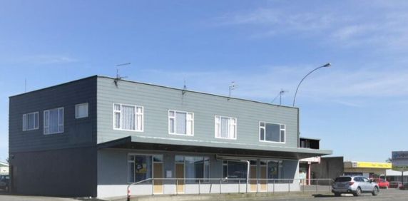 Newly renovated studio room! - Photo 2