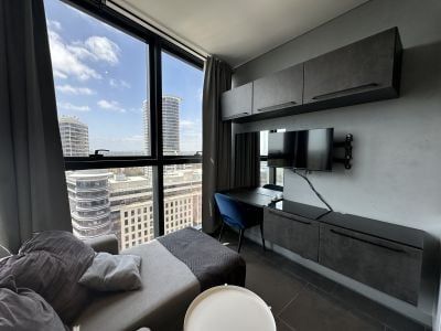 Fully Furnished Panoramic Views from This North-Facing Studio - Photo 4